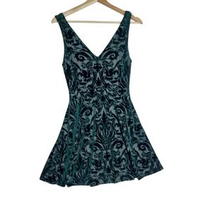 Design Lab Lord & Taylor Green Velvet Burnout Damask Fit Flare V-Neck Dress M